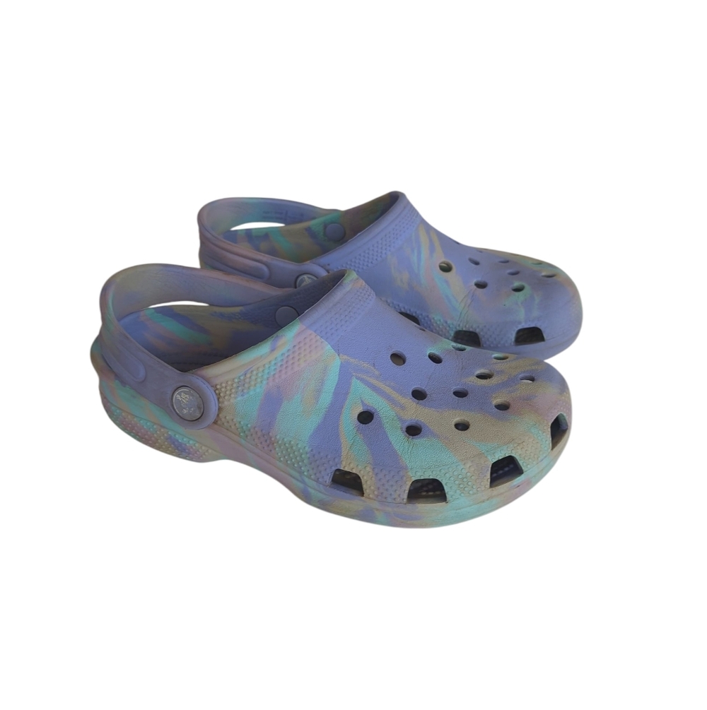 Crocs Unisex Little Girl Classic Marbled Clog Big Kid J 2 Moon Jelly Multi